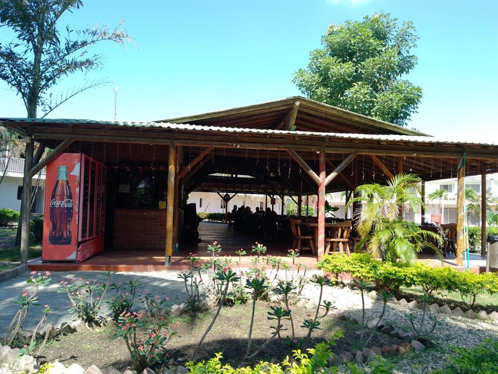 Hotel Parador Tropical Cartagena Bagian luar foto