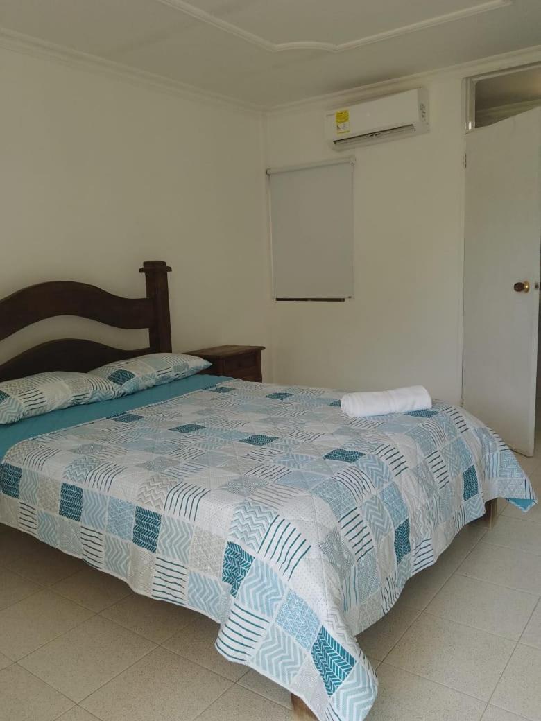 Hotel Parador Tropical Cartagena Bagian luar foto